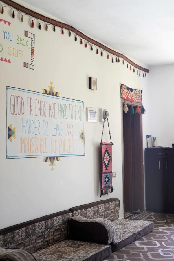 Happy Bedouin House Petra Bed & Breakfast Al Hayy Dış mekan fotoğraf