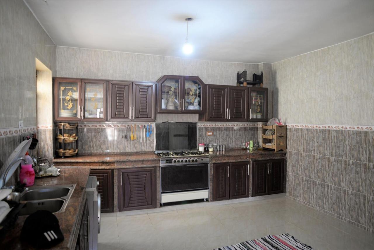 Happy Bedouin House Petra Bed & Breakfast Al Hayy Dış mekan fotoğraf