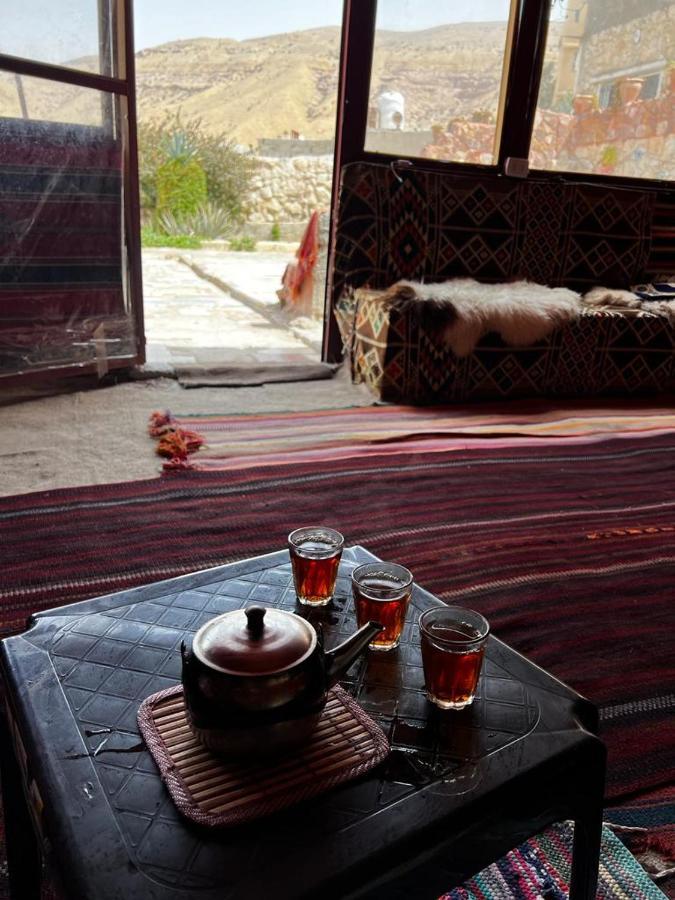 Happy Bedouin House Petra Bed & Breakfast Al Hayy Dış mekan fotoğraf